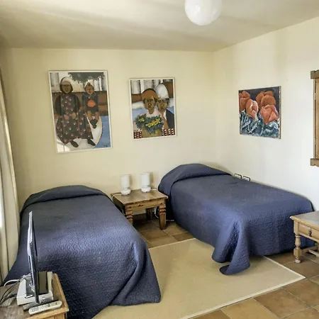 Seaside Serenity: 3-bedroom With Pool In San Pedro De Ribas Apartment Sant Pere De Ribes