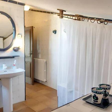 Spacious In San Pedro De Ribas With Shared Pool Apartamento *